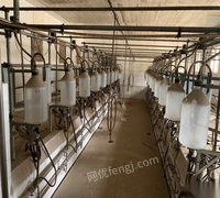 北京通州区因厂房拆迁，低价出售奶牛养殖挤奶设备、奶罐、锅炉、管件、地砖、旧家具