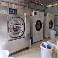 海南三亚九成新，中型100 公斤洗衣机一台，烘干机两台，烫平机一台 130000元出售