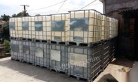 湖南长沙出售二手吨桶，200升塑料油桶