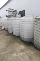 江苏苏州出售闲置3吨塑料桶10个