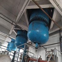 广东肇庆韶关化工厂有数十台反应釜冷凝器出售