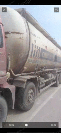 二手水泥罐车出售