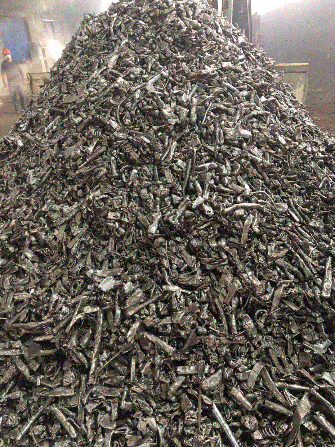 本厂长期出售一级破碎料二级料混合料自提月产量3000吨