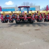 内蒙古兴安盟出售七行免耕机，3.6米深松机，2.9米旋耕机