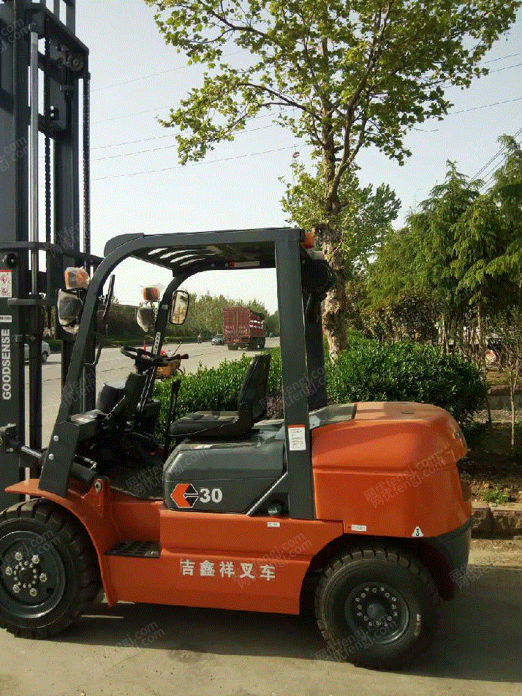 山东枣庄出售10辆3吨二手叉车电议或面议