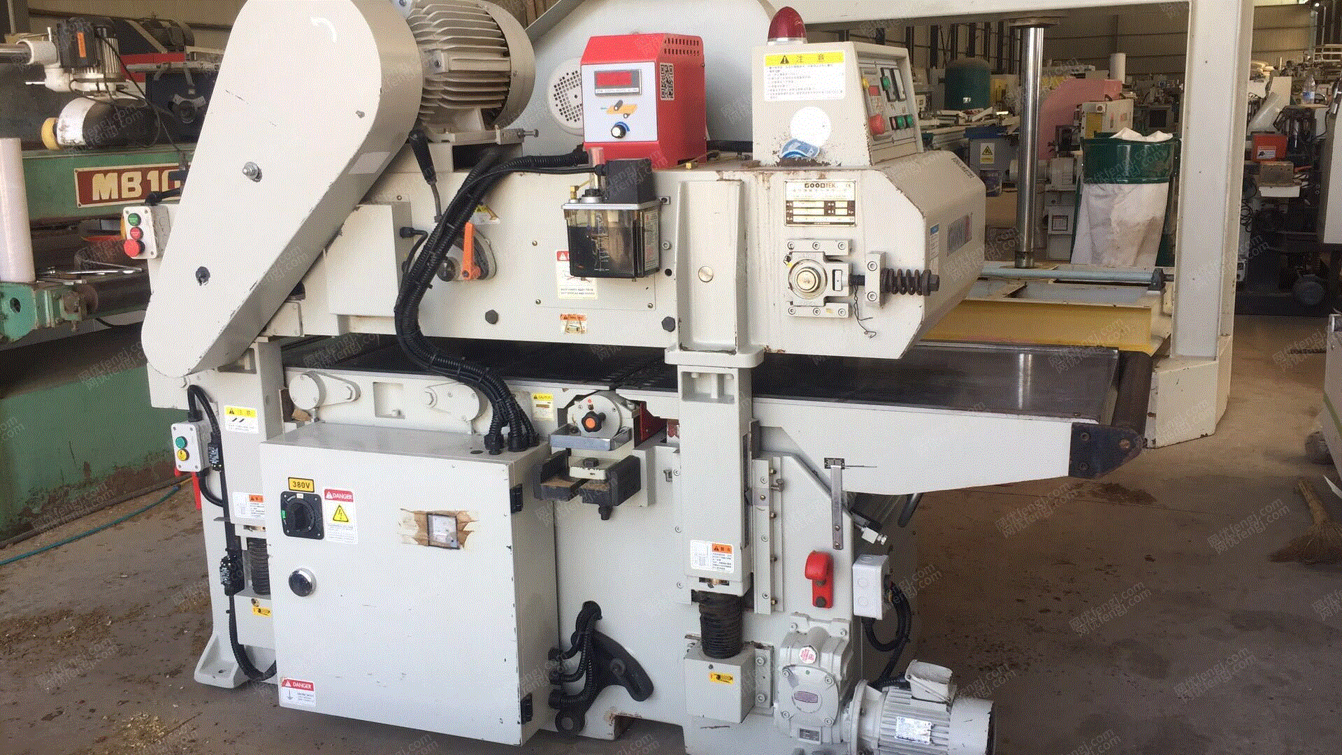 鹏发木工机械设备有限公司