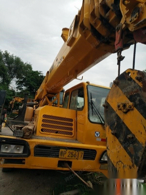 甘肃天水转让16吨吊车处理,换大车,急用钱