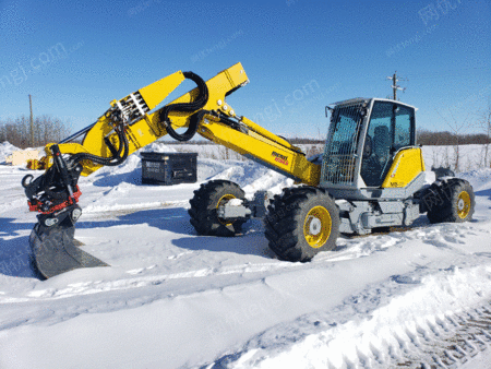 瑞士客人求购2台步履式挖掘机menzi muck