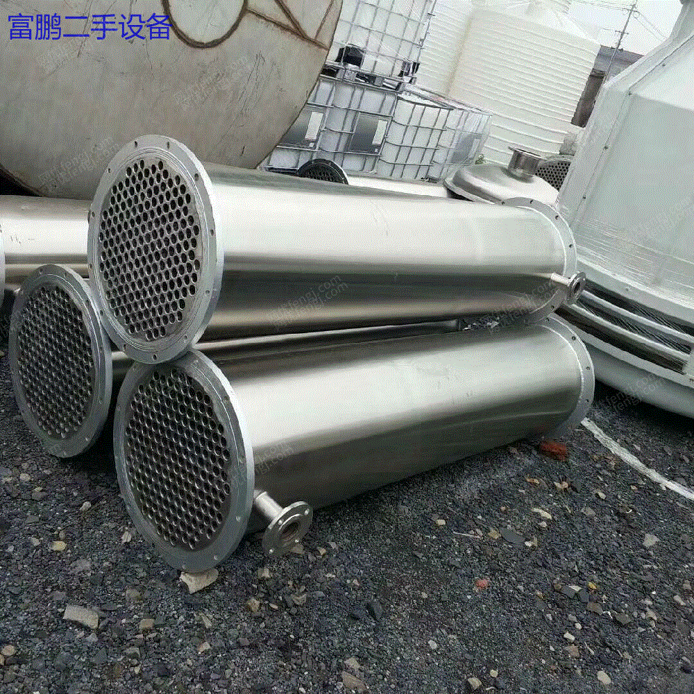 出售多台二手不锈钢冷凝器 蒸发式冷凝器