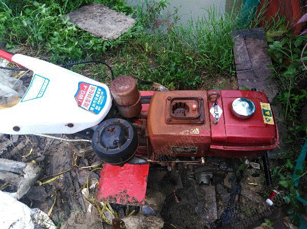 出售二手微耕机(山地,菜地,开荒适用).