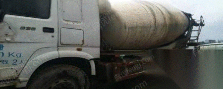 二手水泥罐车出售