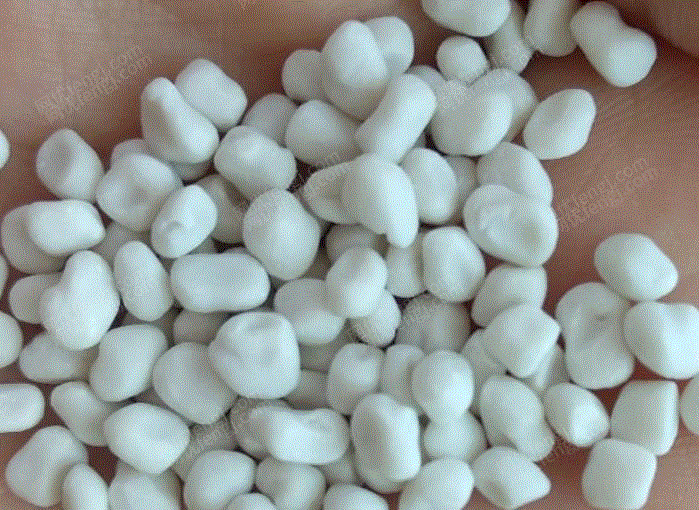 再生塑料颗粒出售