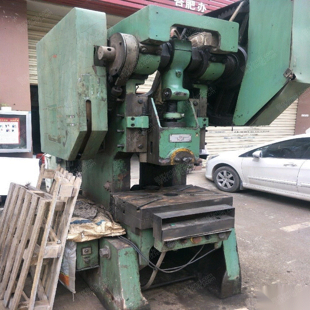 安徽合肥出售63吨冲床扬州锻压 16888元