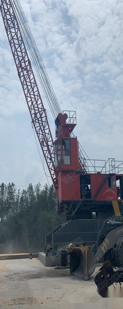 安徽滁州转让两台15吨吊机一台17年另一台19年3月出厂干了两个多月活