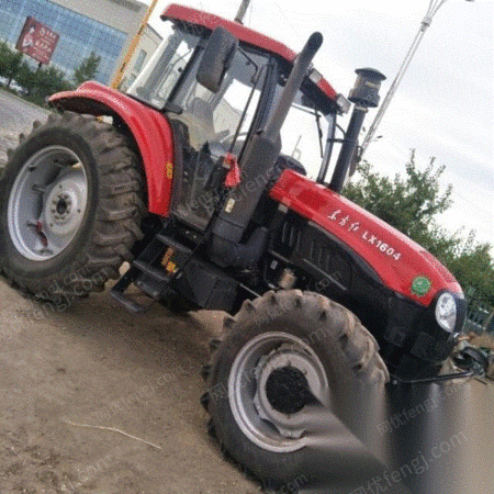 黑龙江佳木斯出售两台东方红1304拖拉机-黑龙江佳木斯