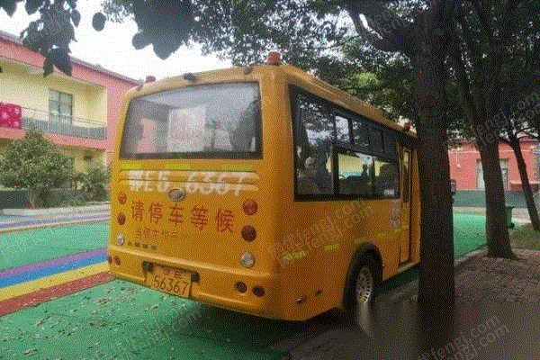 湖北宜昌转让上饶19座幼儿校车
