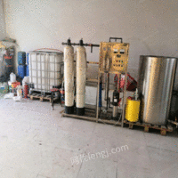 黑龙江牡丹江因转行出售自动灌装机，塑封机 5000元