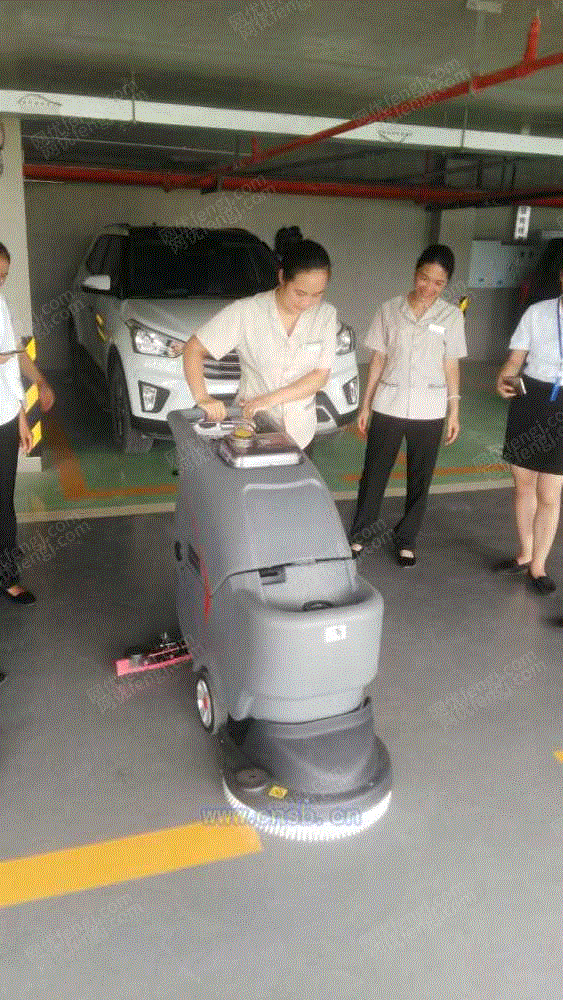 洗地设备价格