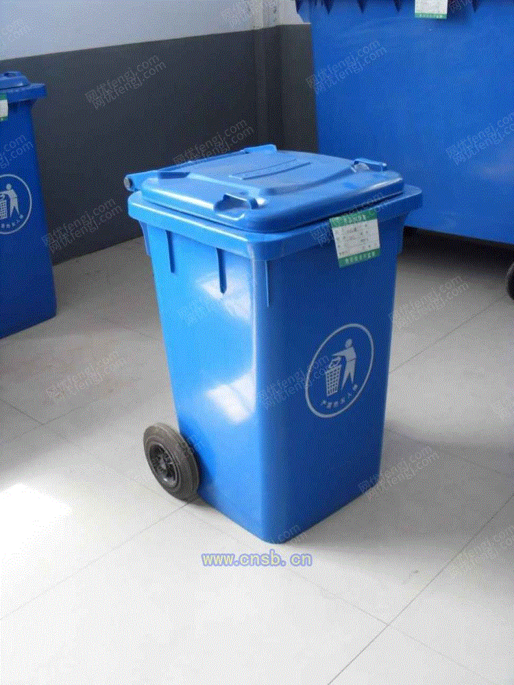 垃圾桶设备价格