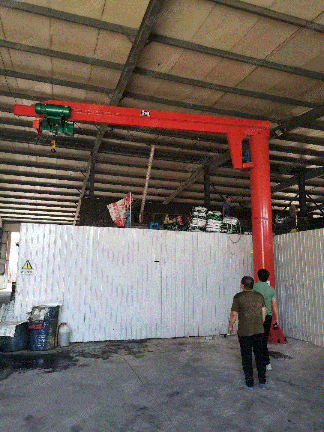 祥瑞重工悬臂吊龙门架升降货梯出售