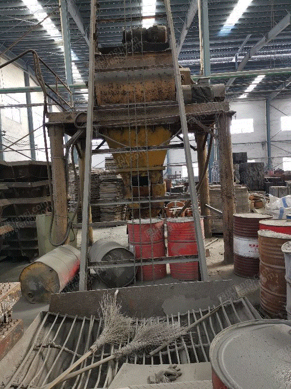 供应混泥土搅拌机 其他二手工程机械出售