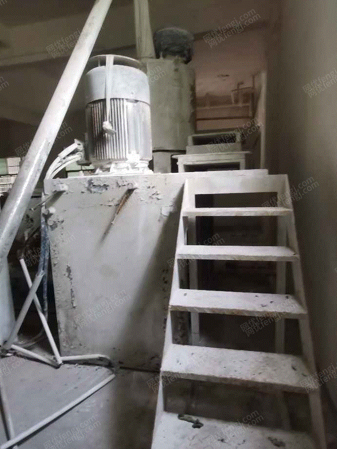 二手成型设备出售