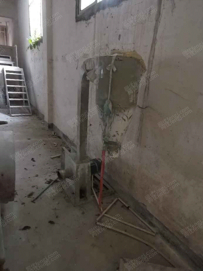 二手成型设备价格