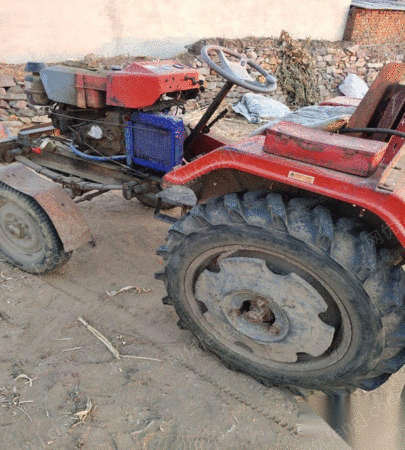 辽宁沈阳出售28马力鲁中拖拉机一台