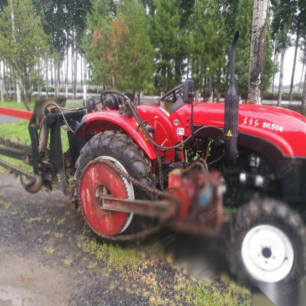 河南开封东方红504拖拉机带开沟机出售40000元