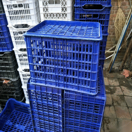 山西晋城大量闲置塑料筐销售 现货一百个,不定期有货.
