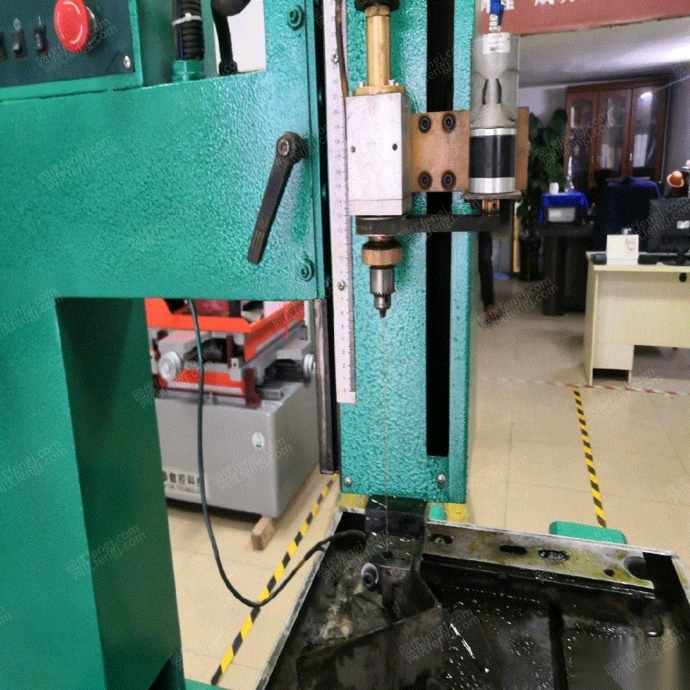 广东宝玛打孔机穿孔机出售 11000元