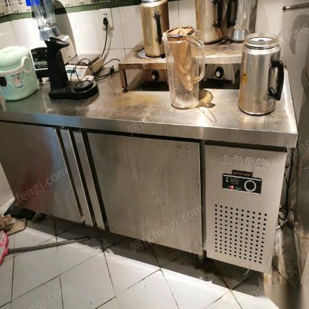 二手饮料生产设备出售