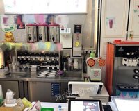 湖北孝感出售八九成新奶茶店全套设备 。 20000元