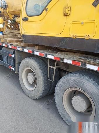 山东济宁转让2009年徐工20b吊车