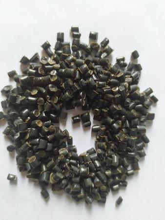 再生塑料颗粒出售