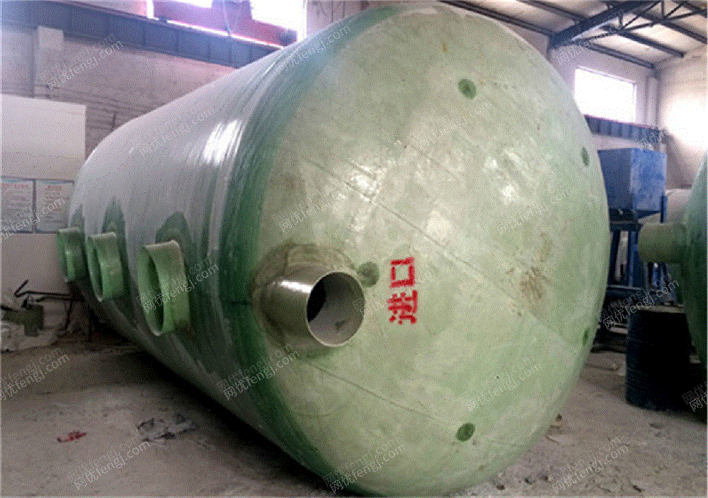 供应缠绕玻璃钢化粪池1-100立方成品沉淀池三格化粪池 其它设备出售