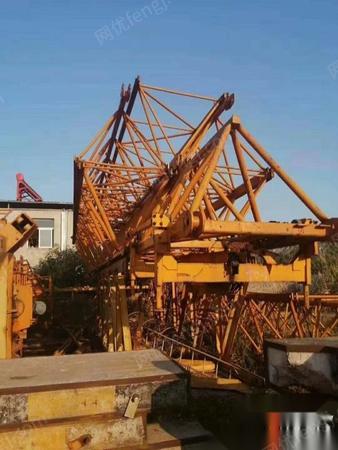 河北邯郸转让11年中联7035两台塔吊机器