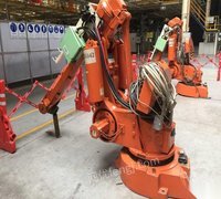 黑龙江哈尔滨动迁设备，出售二手工业焊接机器人 888888元