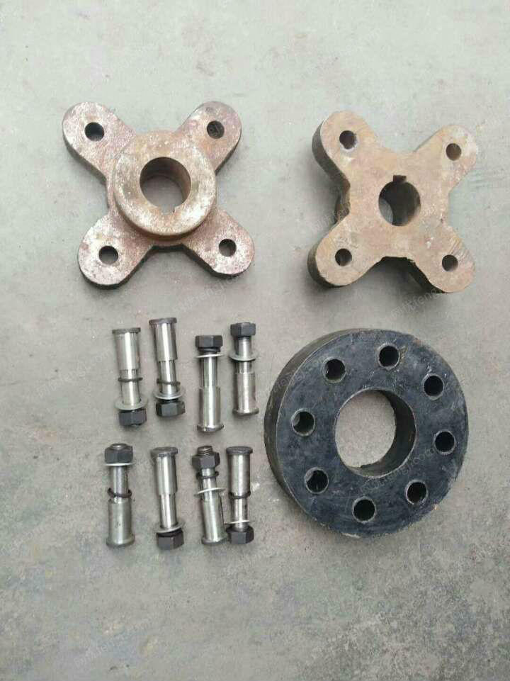 供应邵阳2100*4500球磨机大齿圈橡胶八孔垫 球磨设备价格