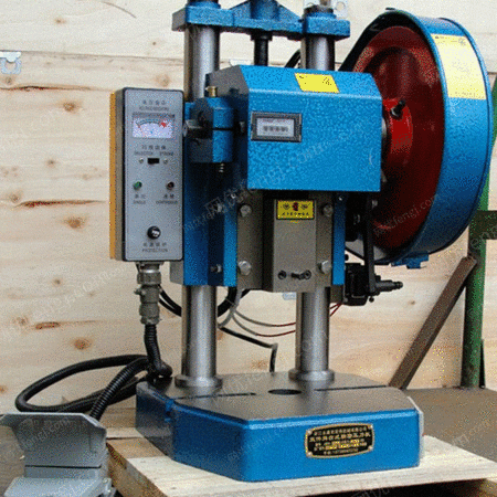 0.5t-4t式冲床 电动冲床 小型双柱压力机 手动脚踏机厂家直销