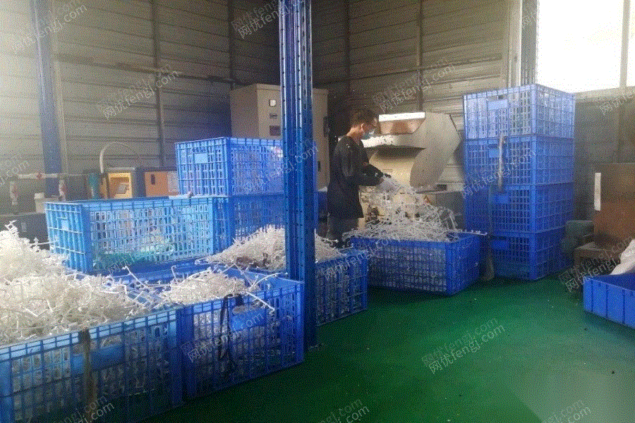 二手塑料破碎機(jī)回收