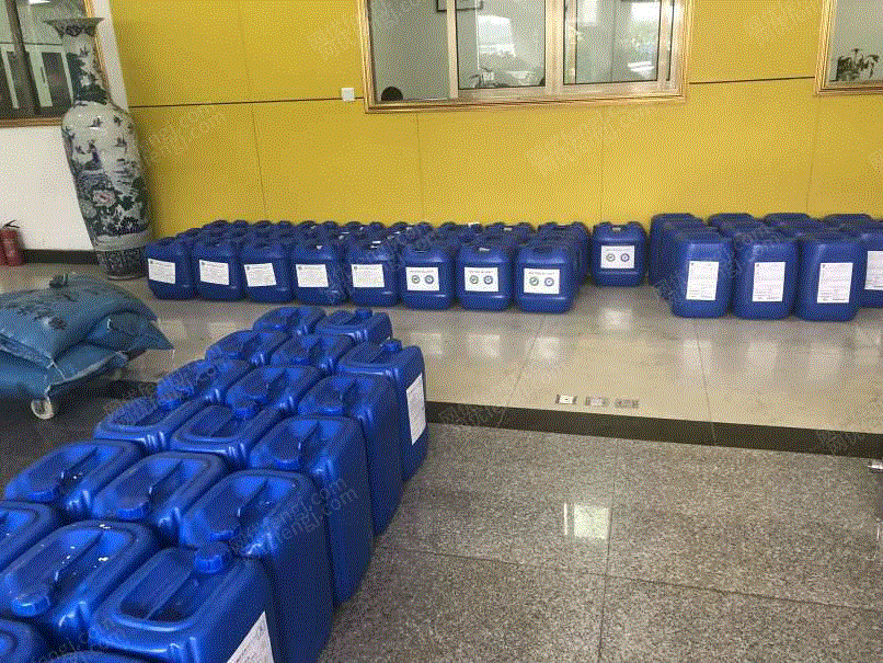 供应成都周边杀菌灭藻剂循环水冷却药剂 成都阻垢剂供应商 杀菌剂设备出售