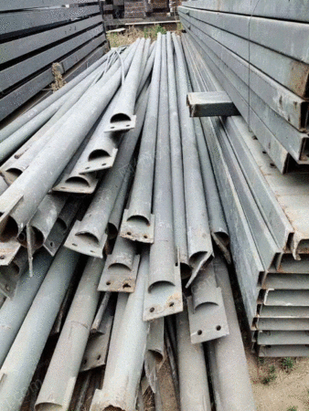 出售宝塔51×长43×8库房 边柱200/300/650/10大