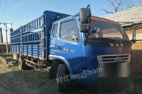 黑龙江双鸭山低价急卖奥驰2000重型仓栅式货车。