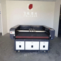 山东枣庄出售激光切割机全自动非金属pv木板皮革亚克力广告雕刻裁