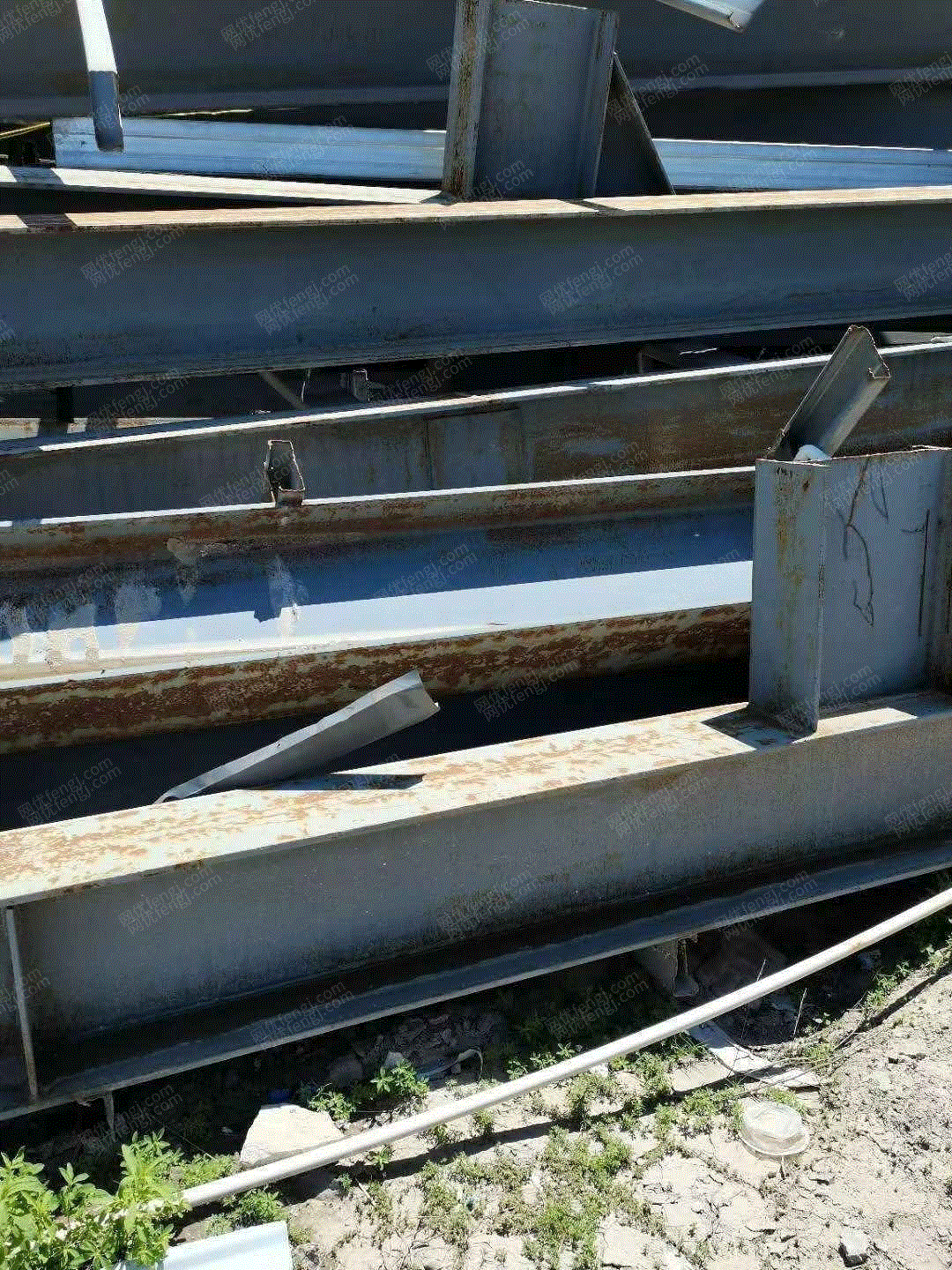 出售行车房一栋23x130米x9.3柱子340-250(牛腿高度6.5)