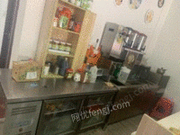 广东中山奶茶设备整店桌椅出售