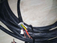 电缆17米5*6新，三箱电表和箱子套，65漏电保护器开关出售