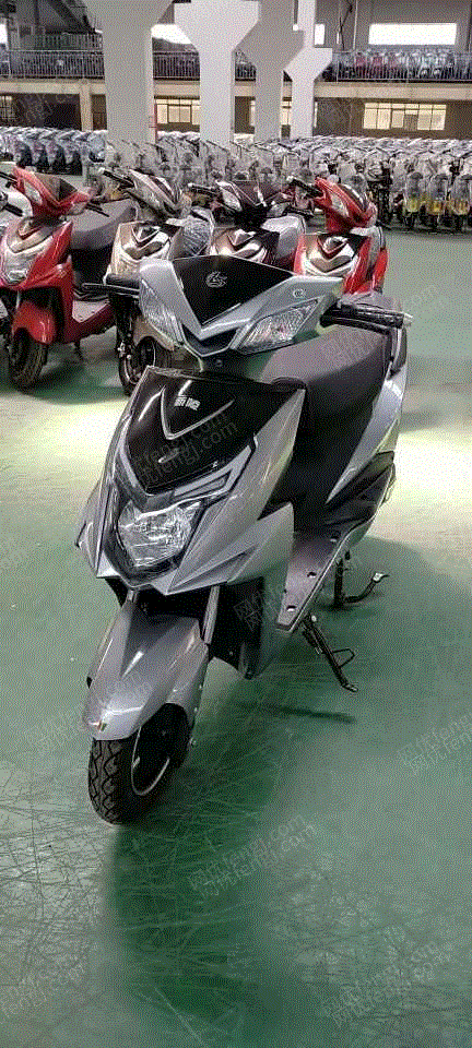 电动车价格