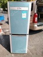 上海嘉定区美的双门冰箱185升9成新出售